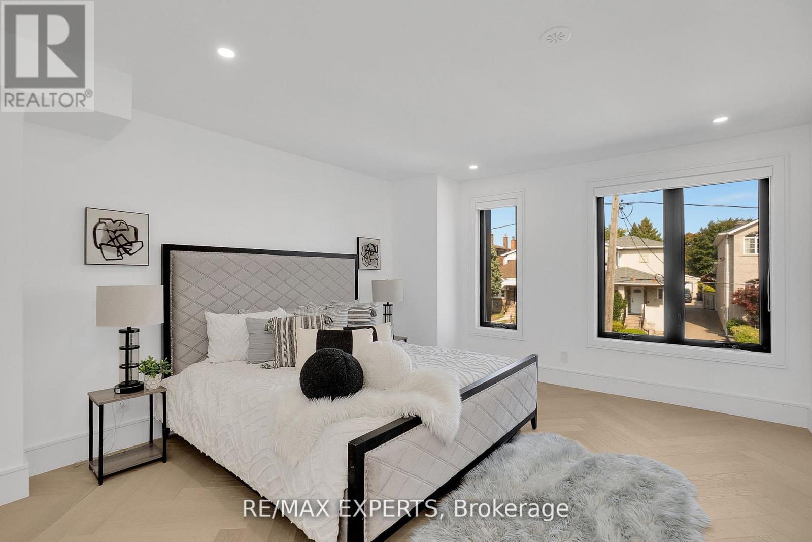 62 Hartley Avenue, Toronto, Ontario  M6E 4E8 - Photo 30 - W12423317