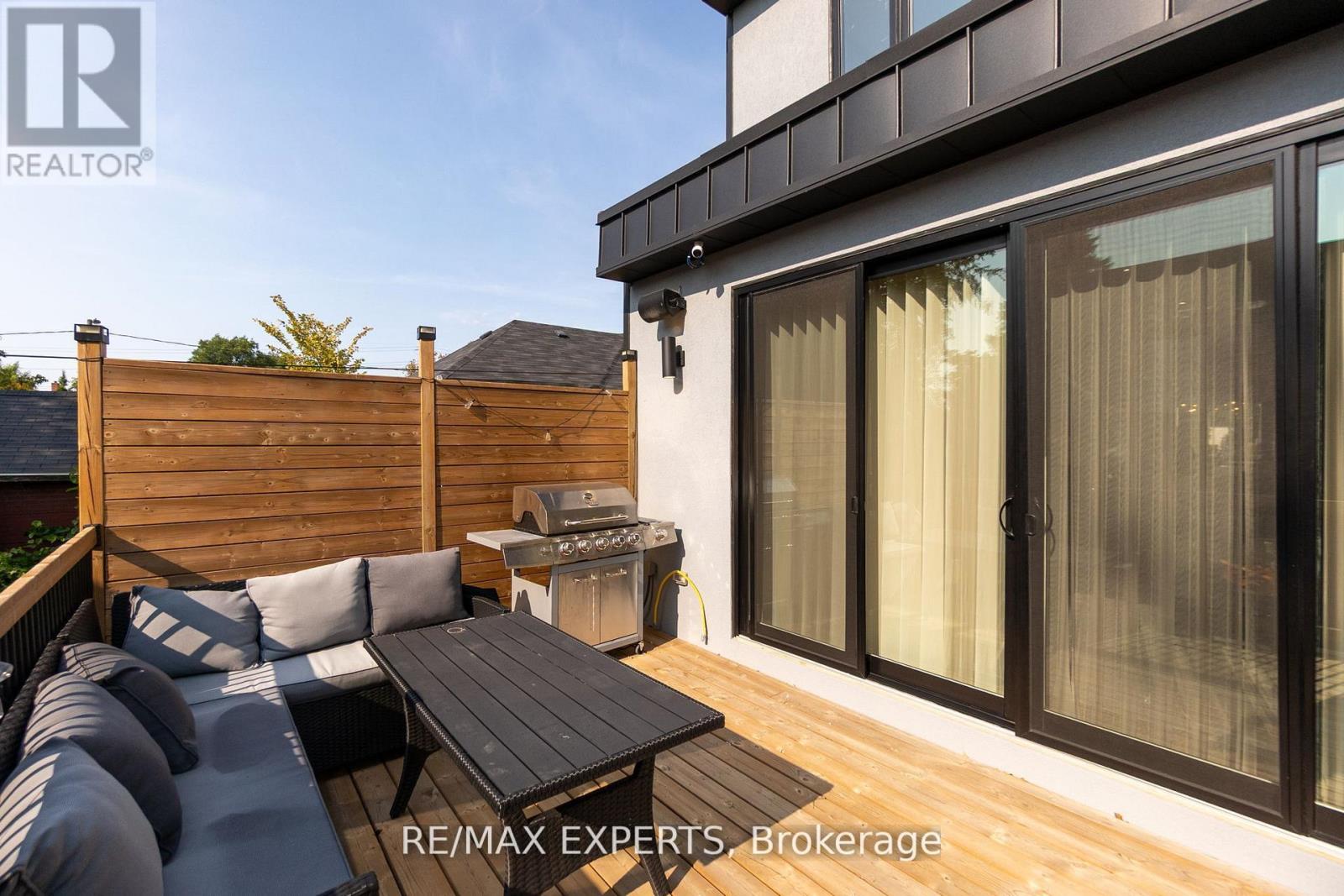 62 Hartley Avenue, Toronto, Ontario  M6E 4E8 - Photo 46 - W12423317