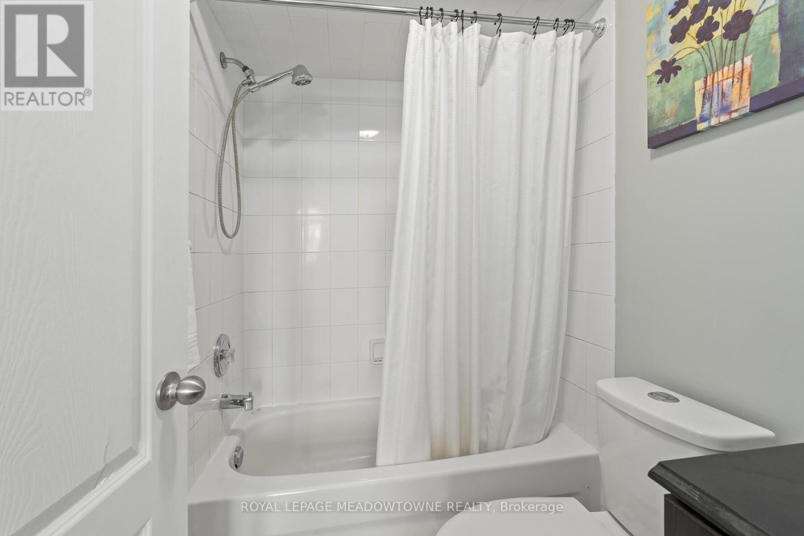 1 Mcclure Court, Halton Hills (Georgetown), Ontario  L7G 5X5 - Photo 29 - W12423318