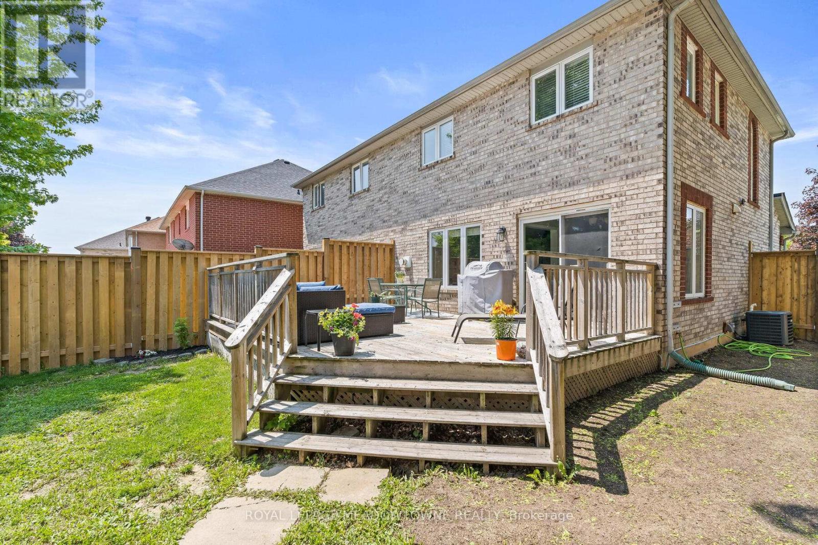 1 Mcclure Court, Halton Hills (Georgetown), Ontario  L7G 5X5 - Photo 43 - W12423318