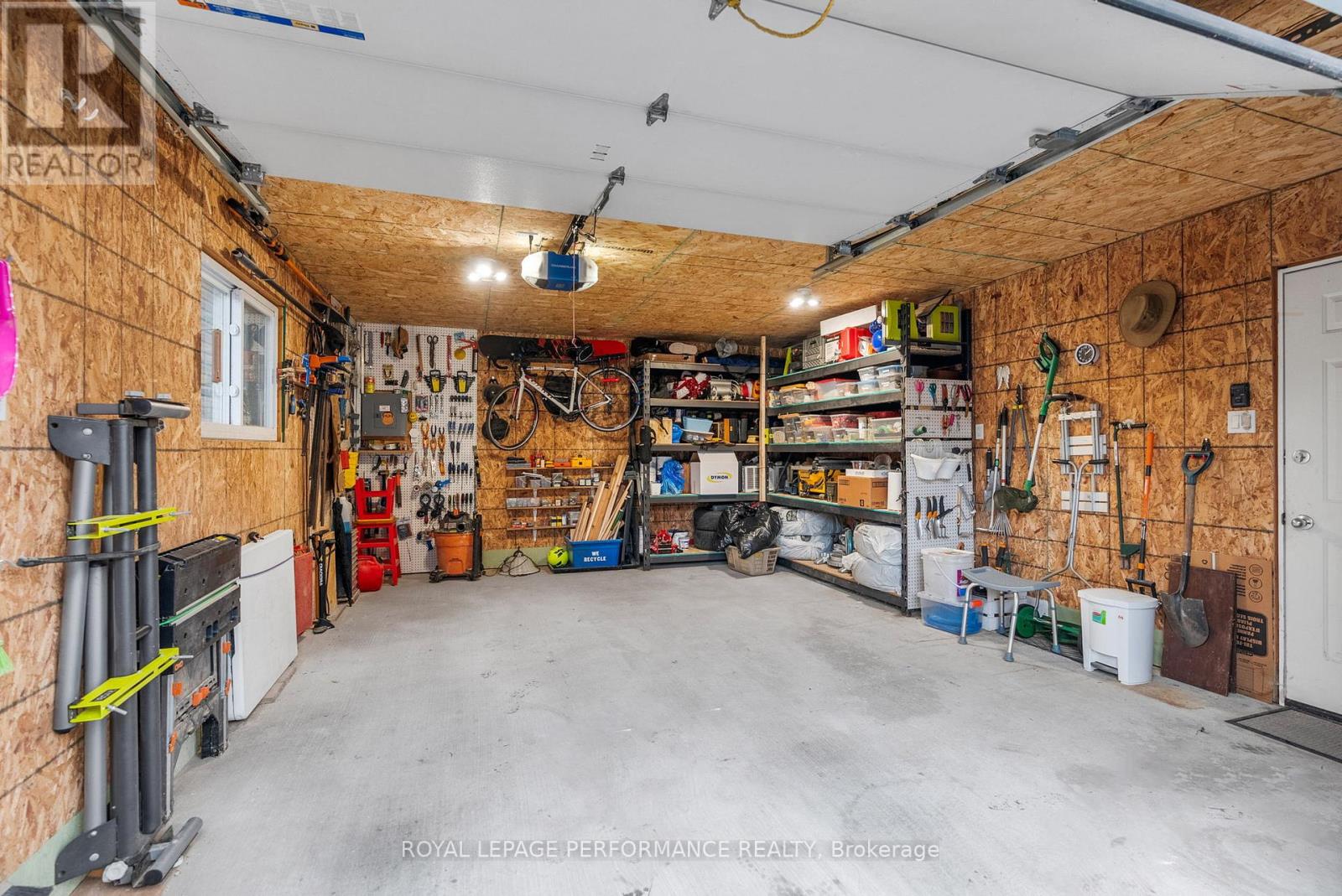 72 Dagmar Avenue, Ottawa, Ontario  K1L 5T4 - Photo 35 - X12423344