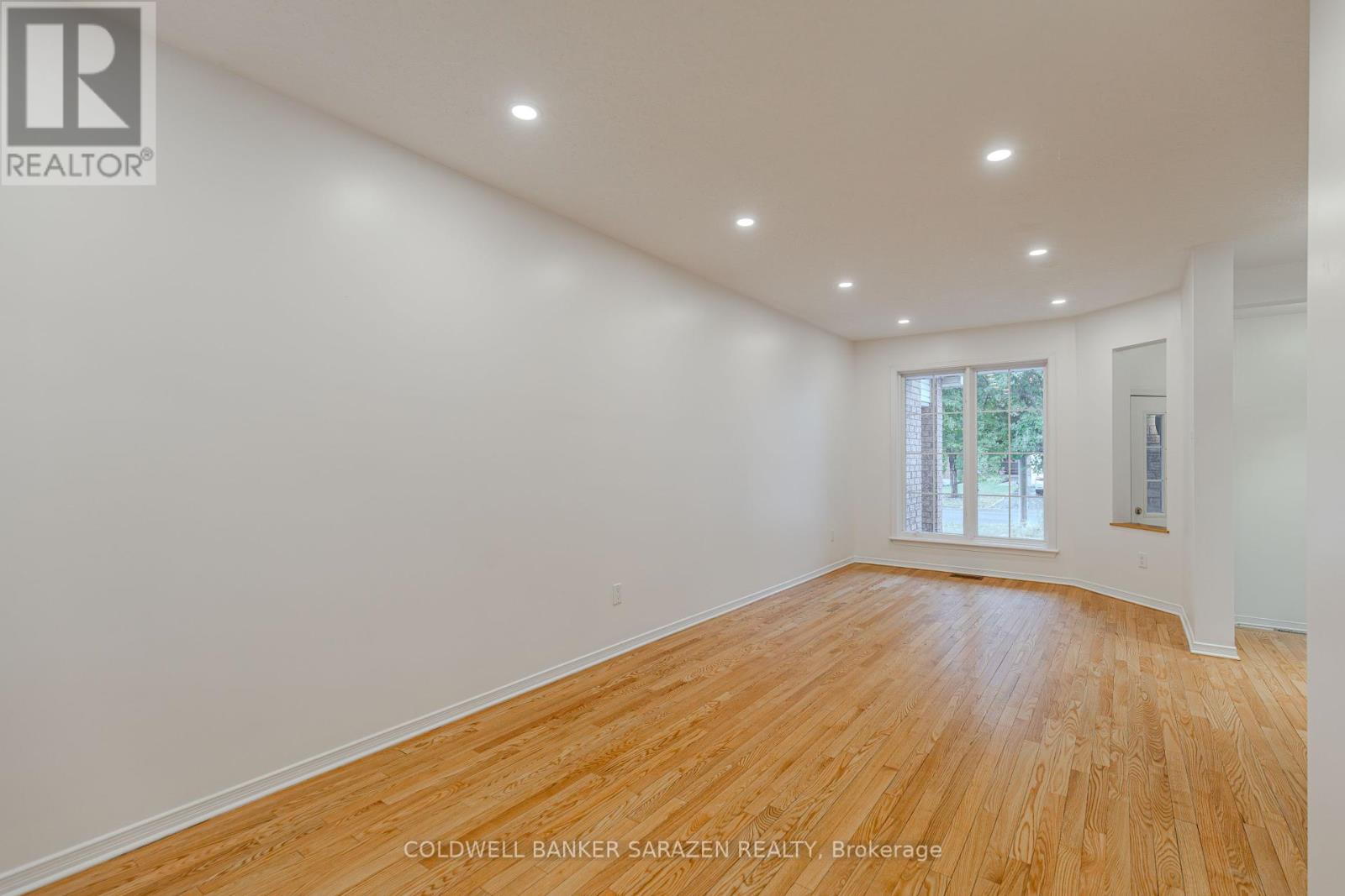 79 Margrave Avenue, Ottawa, Ontario  K1T 3Y1 - Photo 19 - X12423367