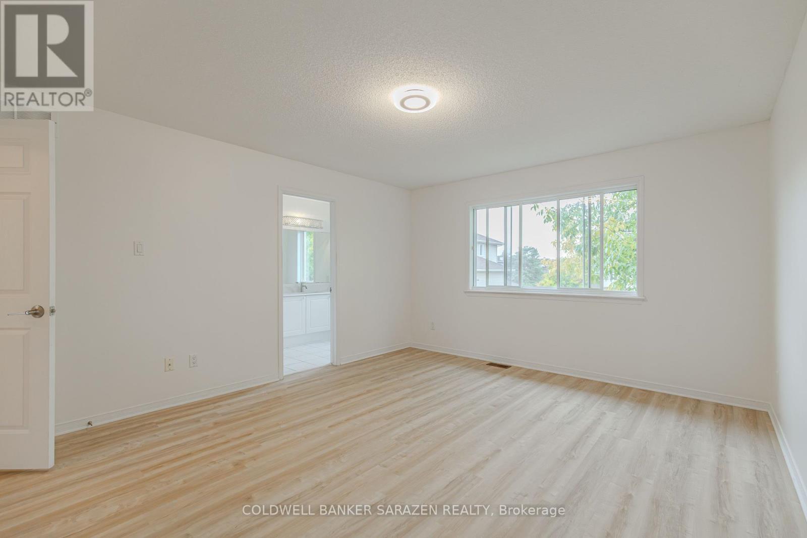 79 Margrave Avenue, Ottawa, Ontario  K1T 3Y1 - Photo 39 - X12423367