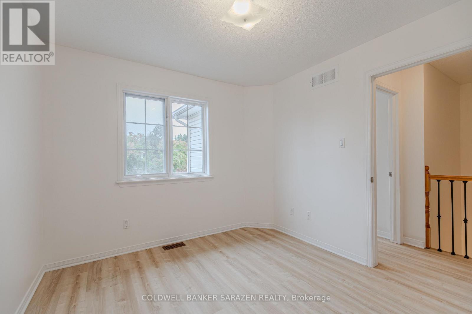 79 Margrave Avenue, Ottawa, Ontario  K1T 3Y1 - Photo 46 - X12423367