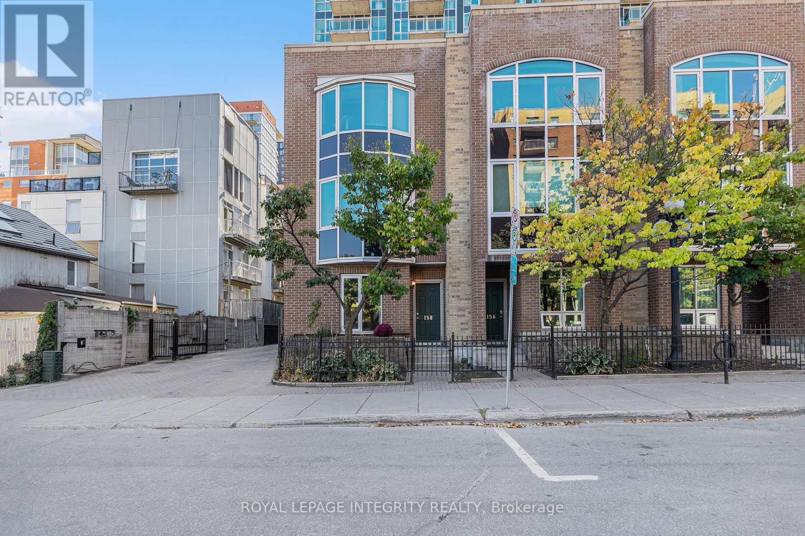 1a - 150 York Street, Ottawa, Ontario  K1N 1K9 - Photo 2 - X12423372