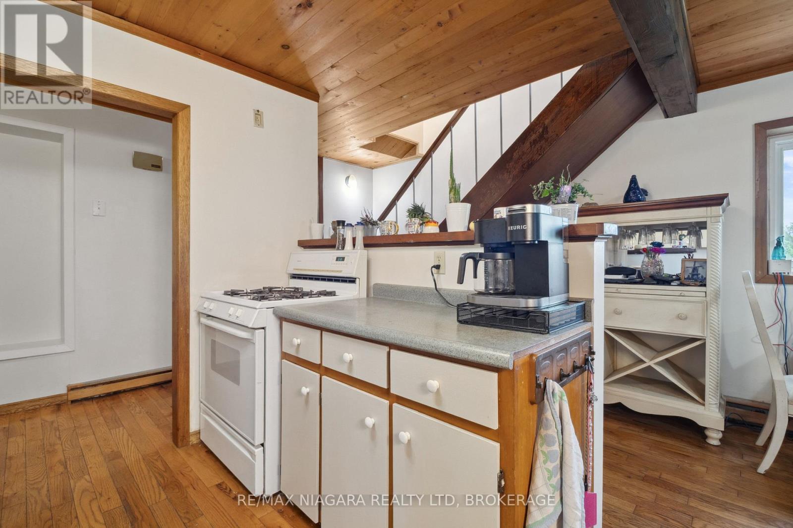 11284 Golf Course Road, Wainfleet, Ontario  L3K 5V4 - Photo 7 - X12423386
