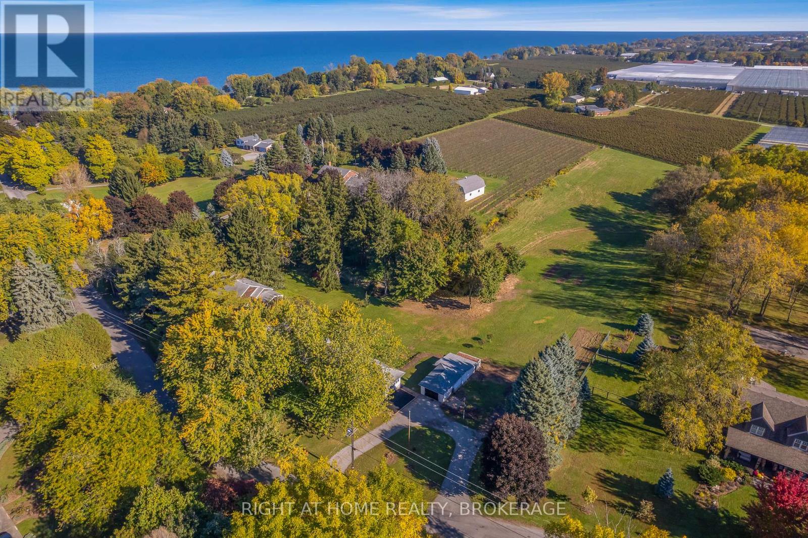 1353 Mcnab Road, Niagara-On-The-Lake, Ontario  L0S 1J0 - Photo 12 - X12423419