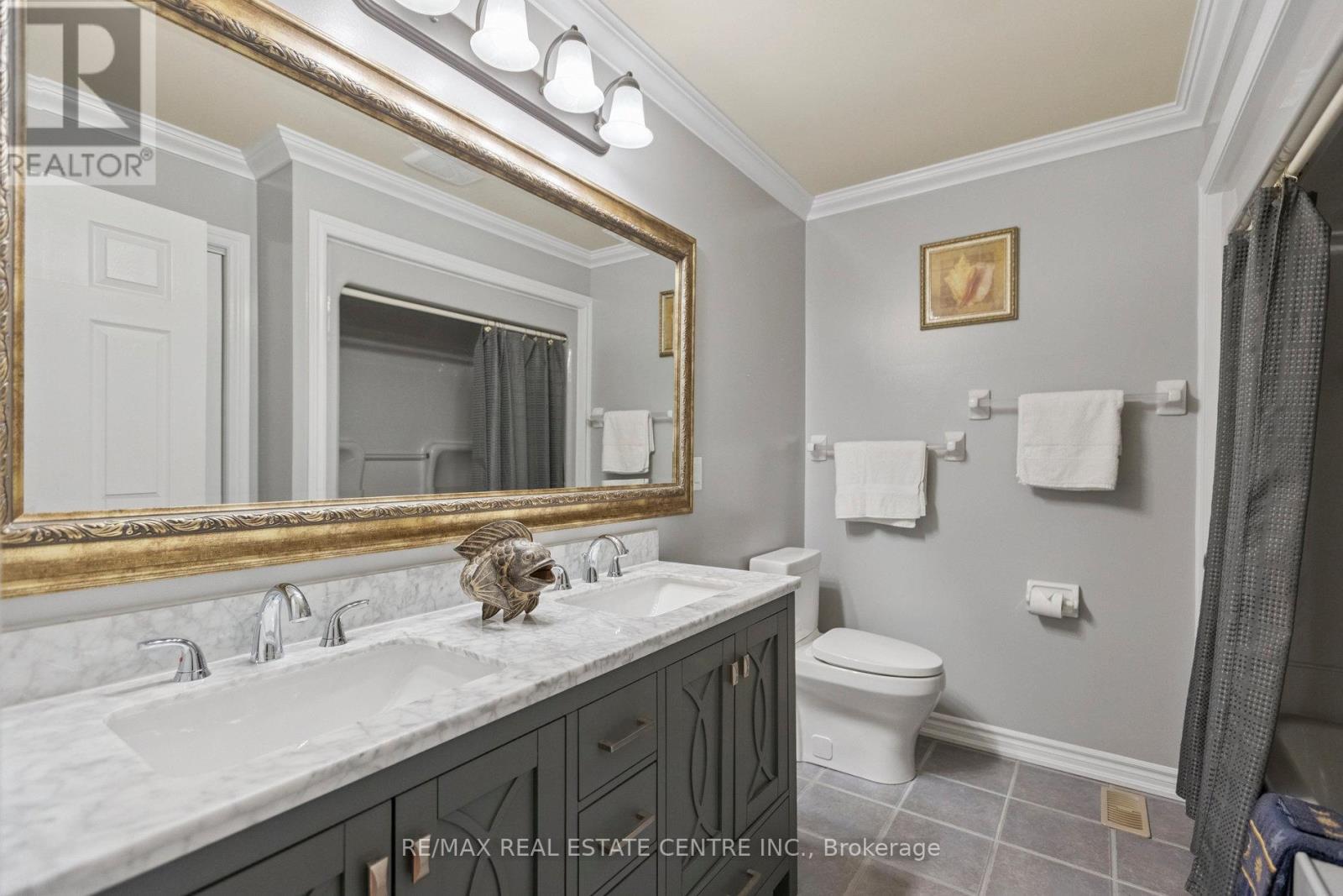 122769 Grey Road 9, West Grey, Ontario  N0G 1C0 - Photo 23 - X12423239