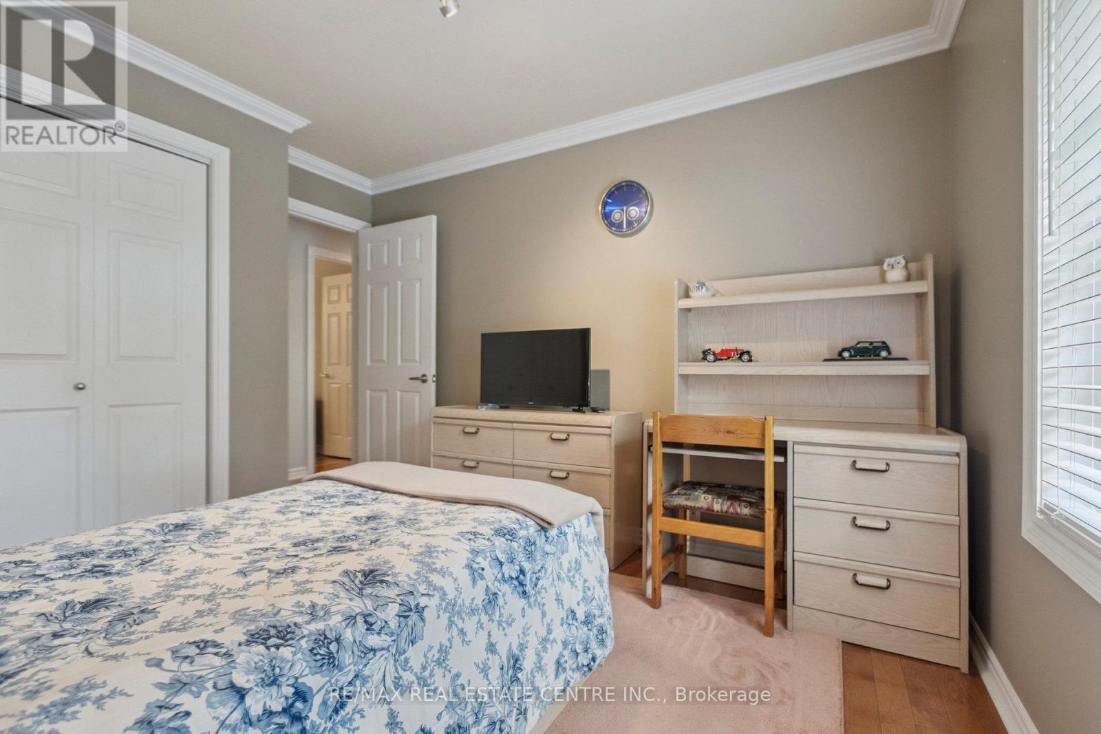 122769 Grey Road 9, West Grey, Ontario  N0G 1C0 - Photo 25 - X12423239
