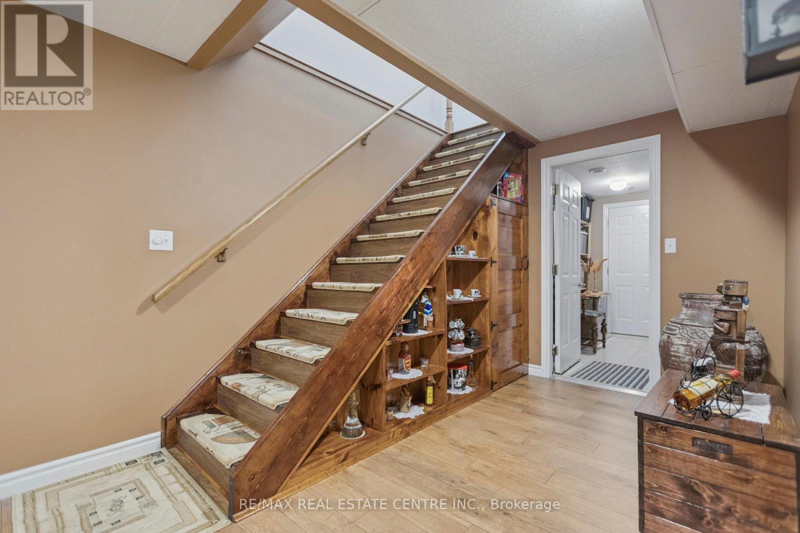 122769 Grey Road 9, West Grey, Ontario  N0G 1C0 - Photo 28 - X12423239