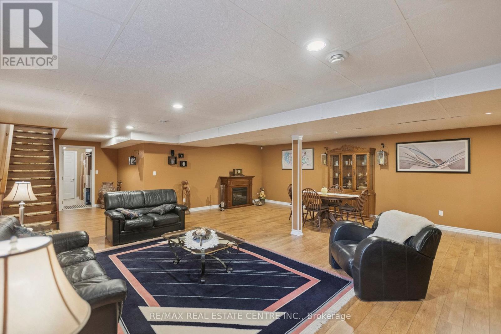122769 Grey Road 9, West Grey, Ontario  N0G 1C0 - Photo 31 - X12423239