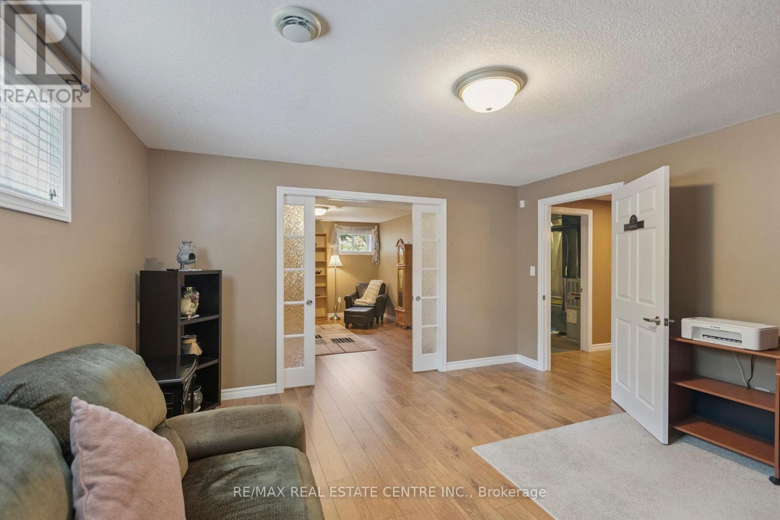 122769 Grey Road 9, West Grey, Ontario  N0G 1C0 - Photo 33 - X12423239