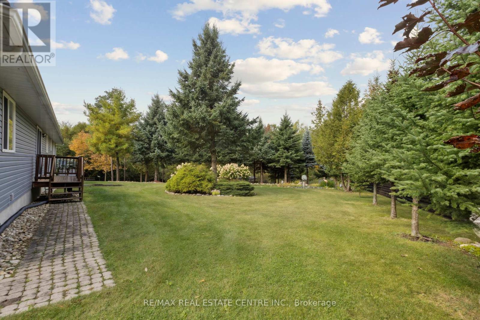 122769 Grey Road 9, West Grey, Ontario  N0G 1C0 - Photo 41 - X12423239