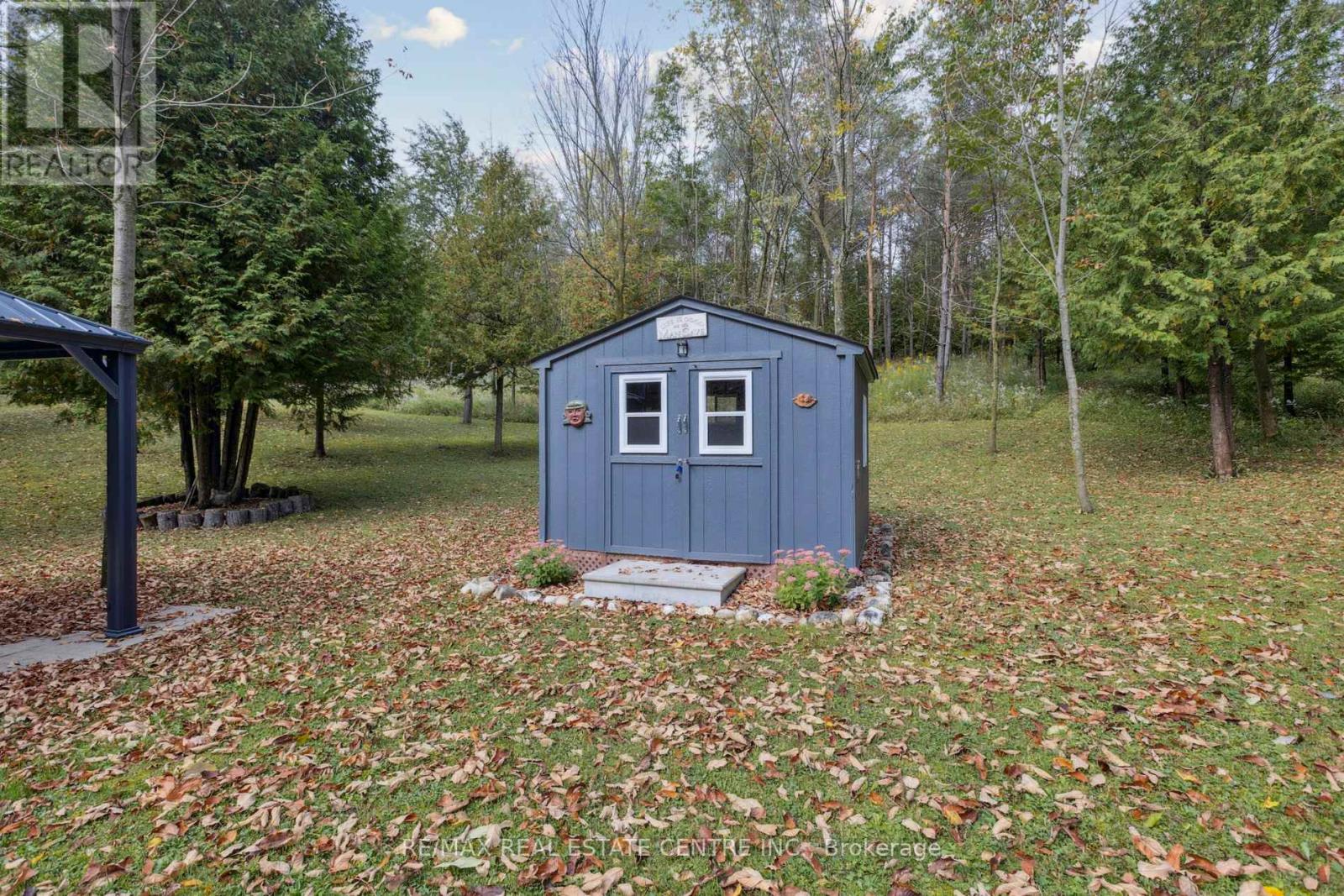 122769 Grey Road 9, West Grey, Ontario  N0G 1C0 - Photo 46 - X12423239