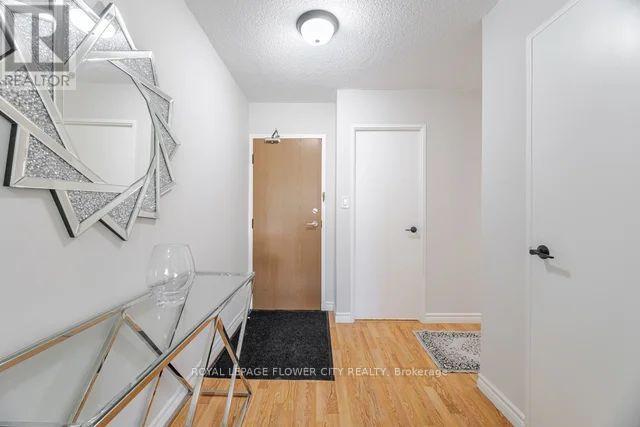 608 - 150 Charlton Avenue E, Hamilton, Ontario  L8N 3X3 - Photo 5 - X12423240