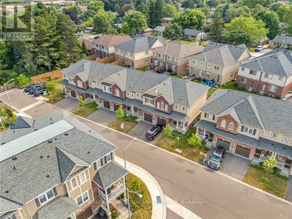 38 Dewberry Drive, Kitchener, Ontario  N2B 0A9 - Photo 36 - X12423258