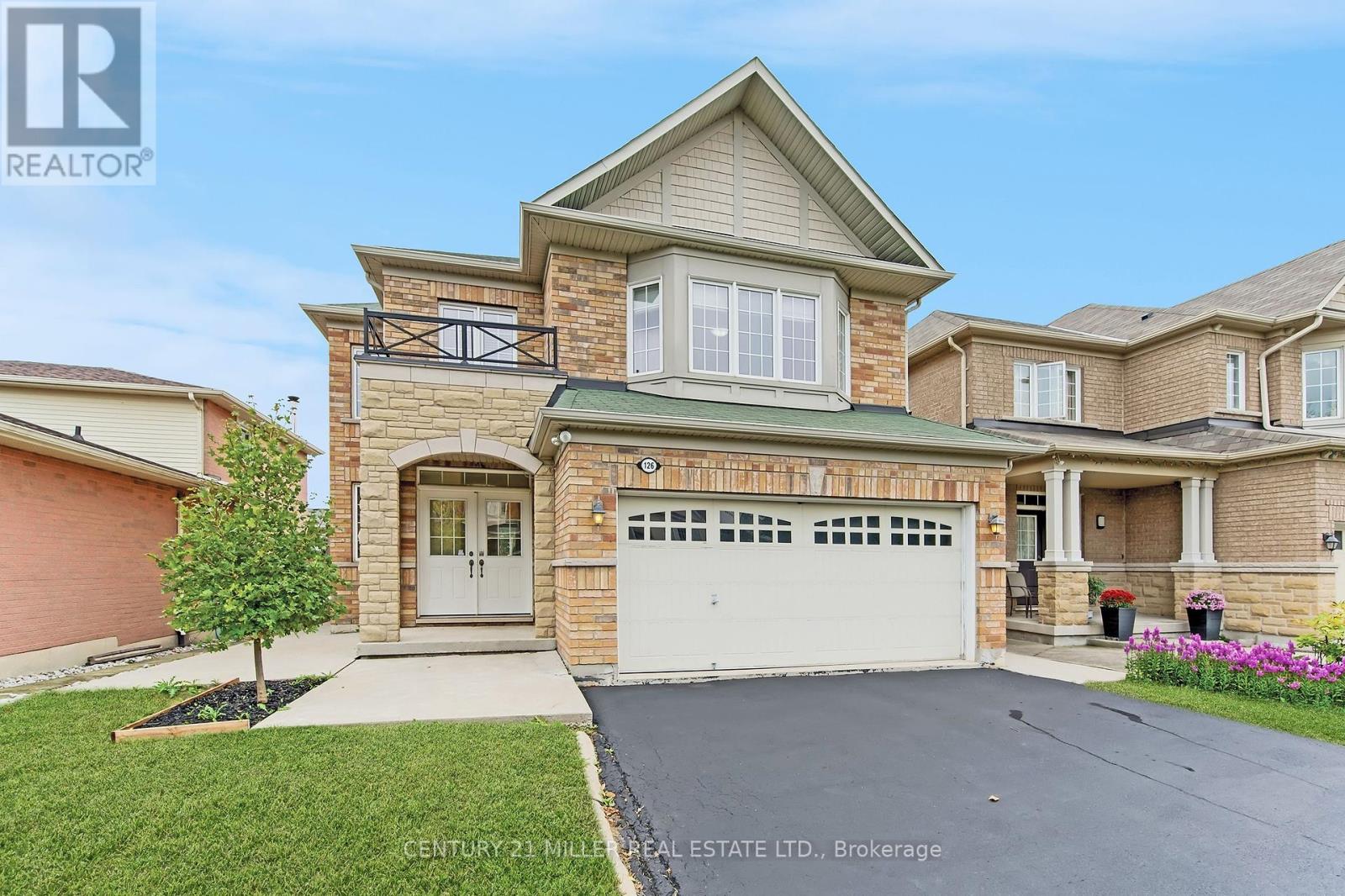 126 Merrilee Crescent, Hamilton, Ontario  L9A 0B1 - Photo 1 - X12423270