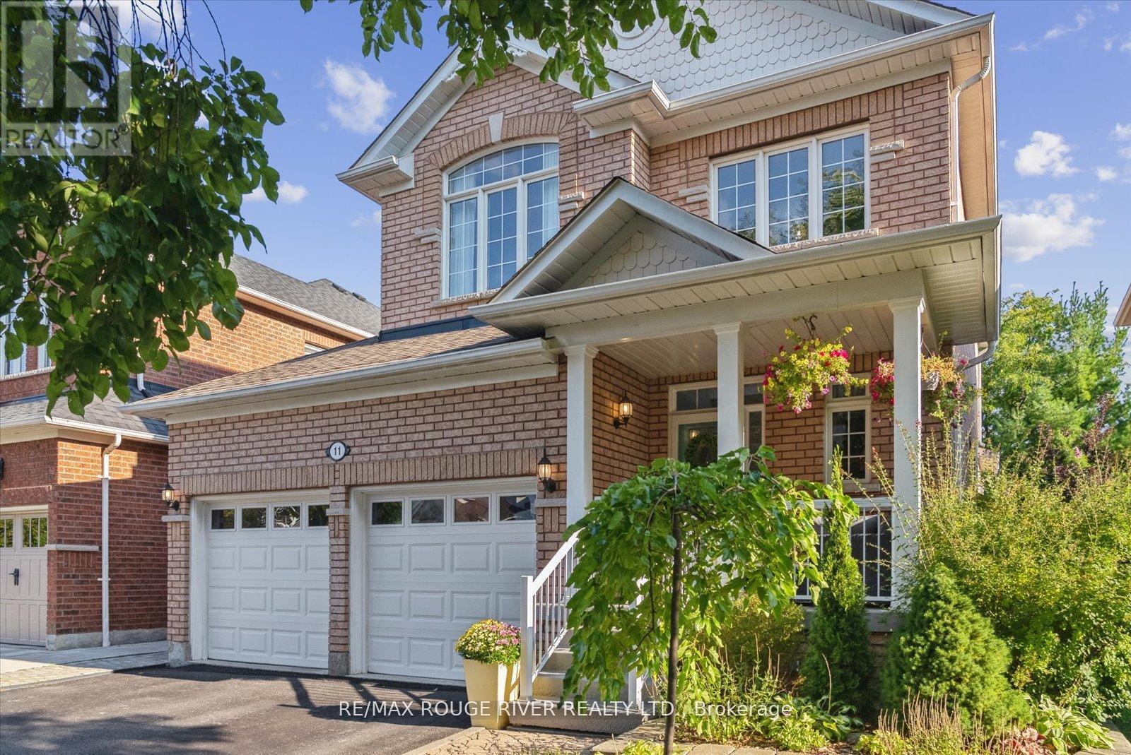 11 Helston Crescent, Whitby, Ontario  L1M 2J9 - Photo 3 - E12423346