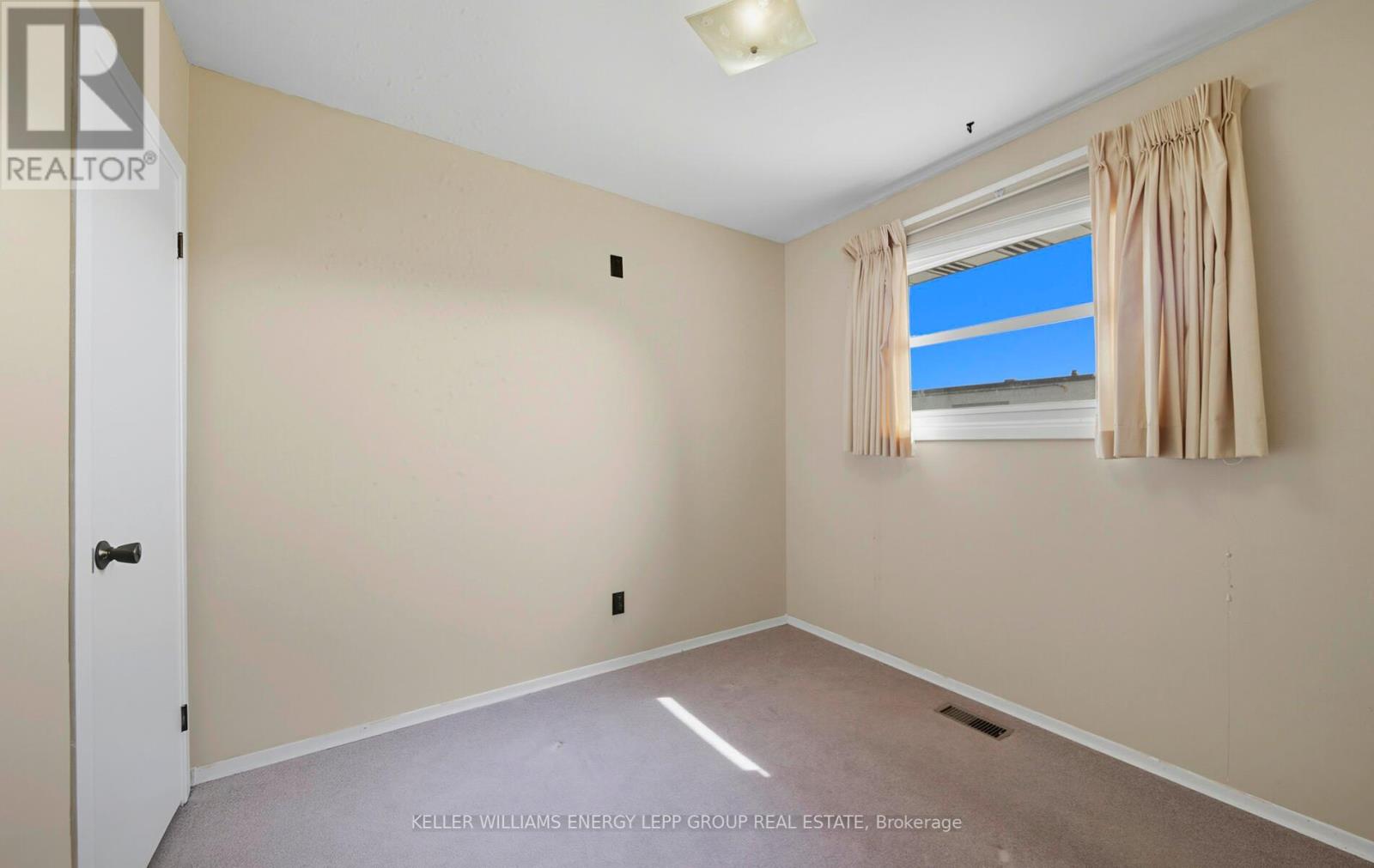 243 Conant Street, Oshawa, Ontario  L1H 3S3 - Photo 19 - E12423351