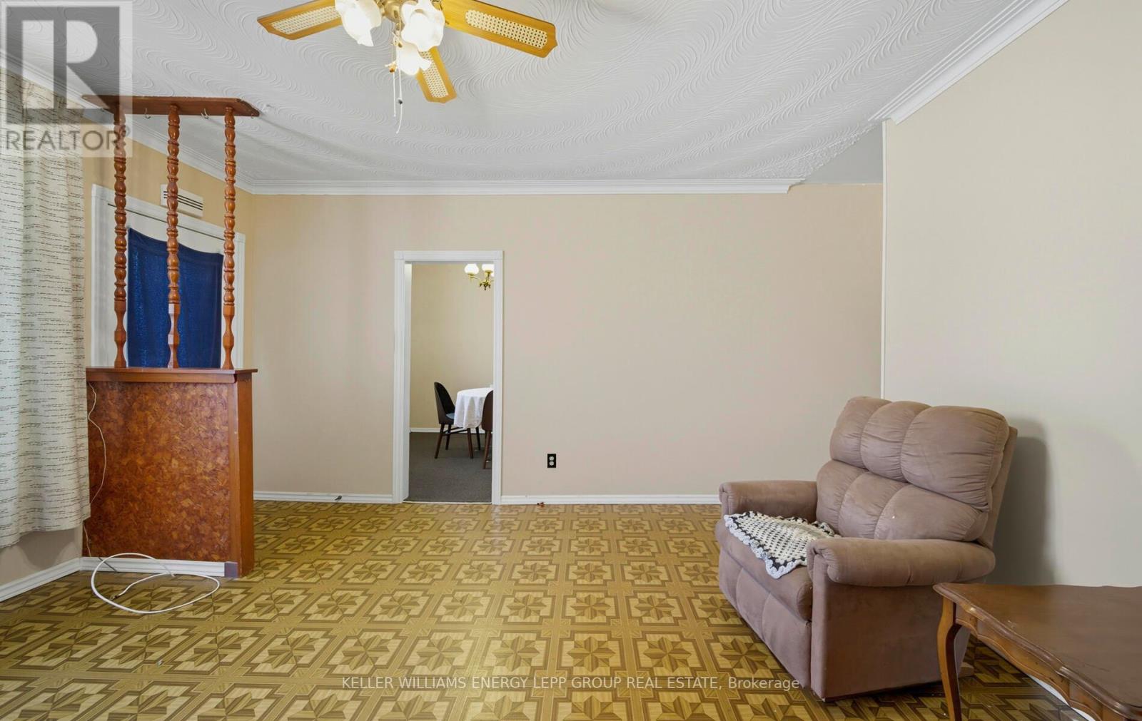 243 Conant Street, Oshawa, Ontario  L1H 3S3 - Photo 6 - E12423351