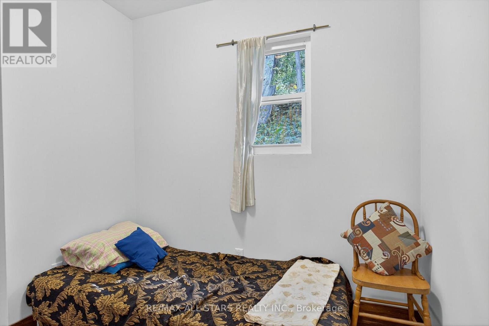 60 Elder Street, Kawartha Lakes (Fenelon), Ontario  K0M 1L0 - Photo 18 - X12423360