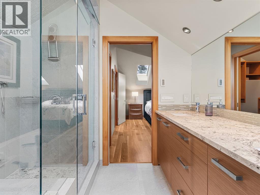 514 5th Avenue, Canmore, Alberta  T1W 3M5 - Photo 33 - A2258143