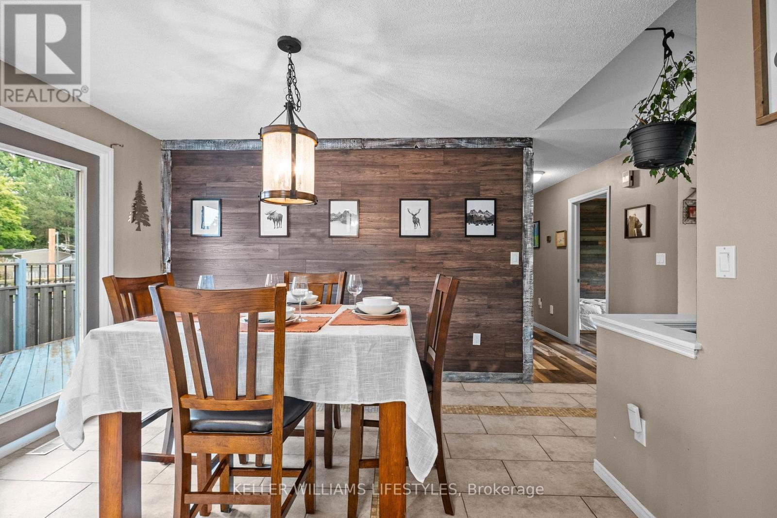 11 Eureka Street, Lambton Shores, Ontario  N0N 1J0 - Photo 14 - X12423127