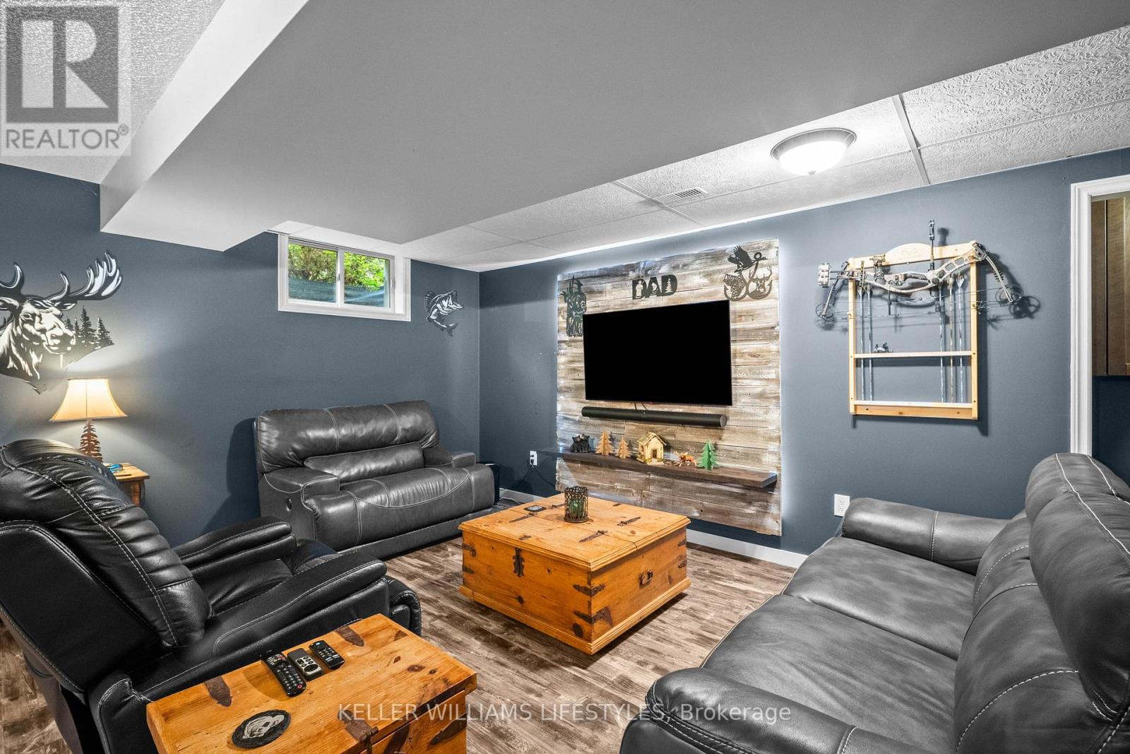 11 Eureka Street, Lambton Shores, Ontario  N0N 1J0 - Photo 22 - X12423127