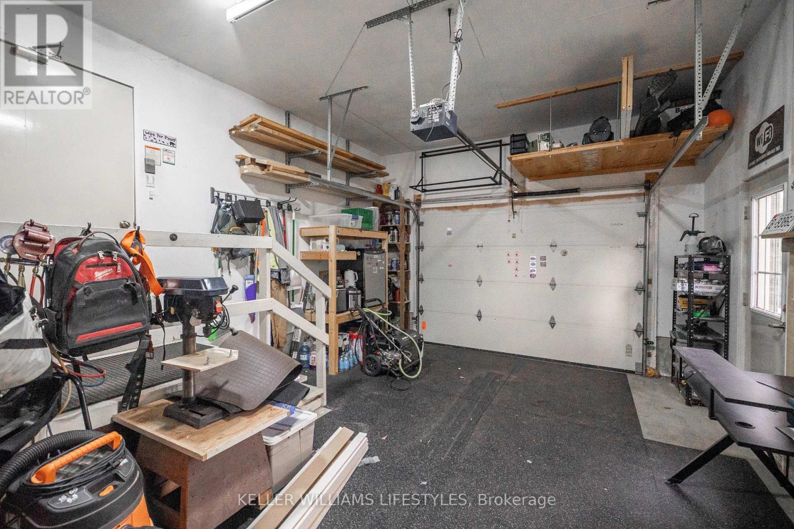11 Eureka Street, Lambton Shores, Ontario  N0N 1J0 - Photo 30 - X12423127