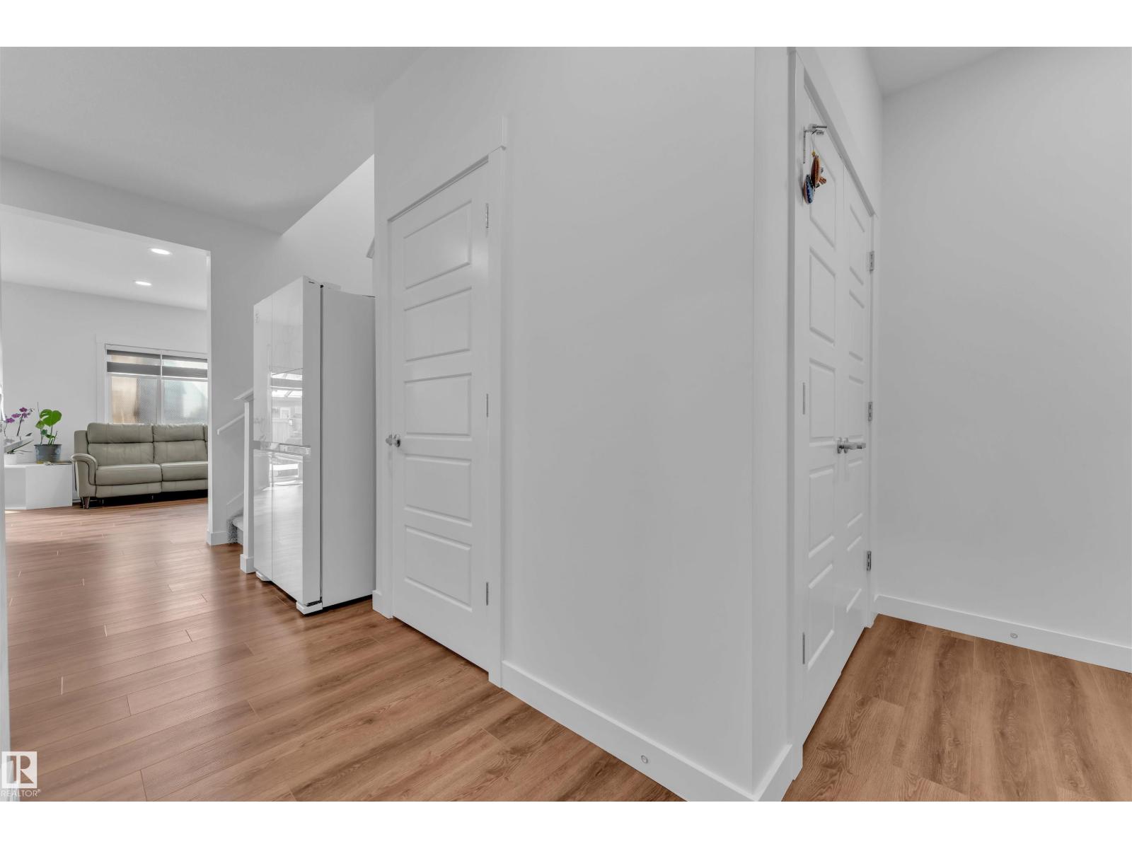 9990 205a St Nw, Edmonton, Alberta  T5T 7N4 - Photo 9 - E4459177