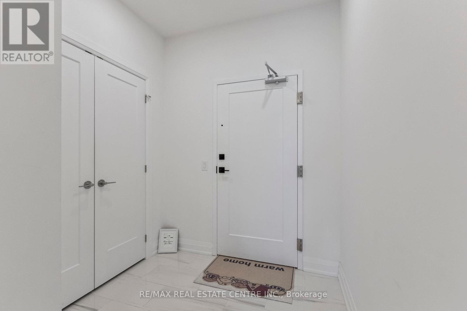 703 - 71 Wyndham Street S, Guelph, Ontario  N1E 5R3 - Photo 8 - X12421885