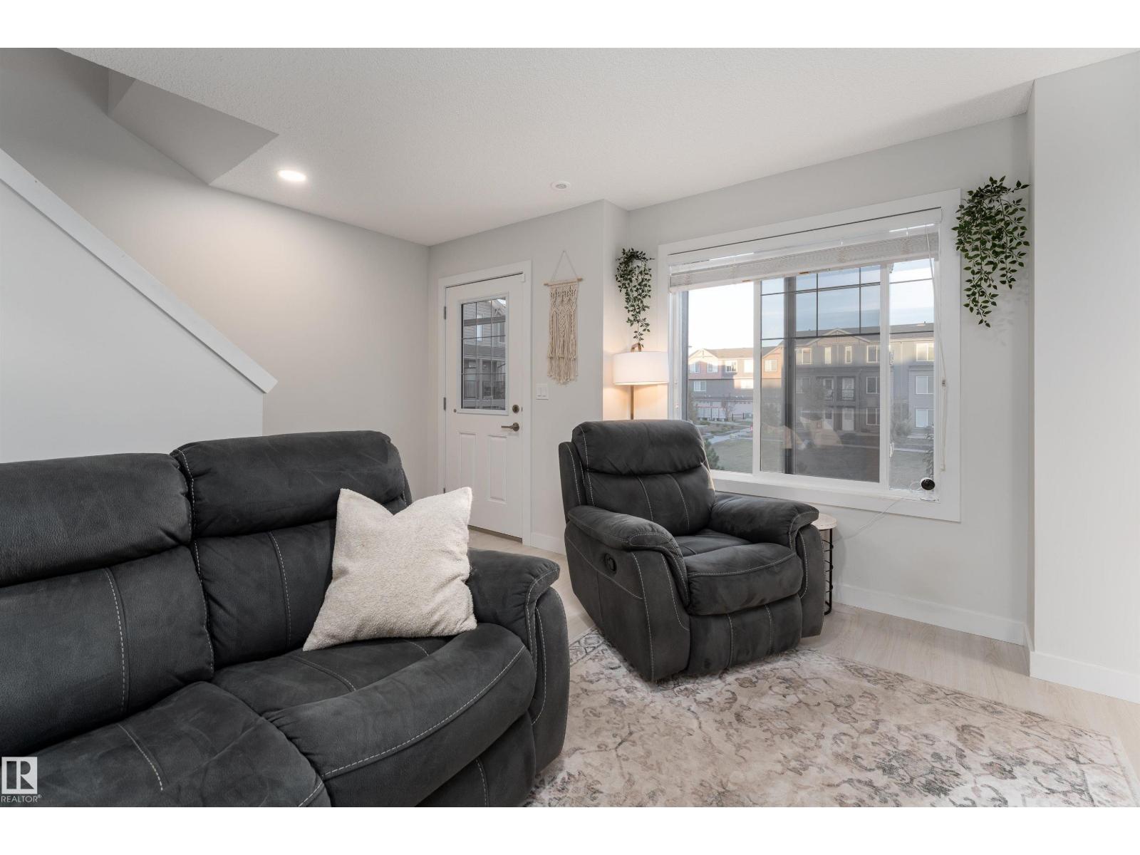 #47 3025 151 Av Nw, Edmonton, Alberta  T5Y 3W4 - Photo 9 - E4459154
