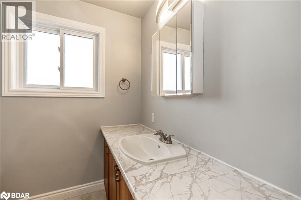 57 Poyntz Street Unit# Upper, Penetanguishene, Ontario  L9M 1N6 - Photo 10 - 40772851