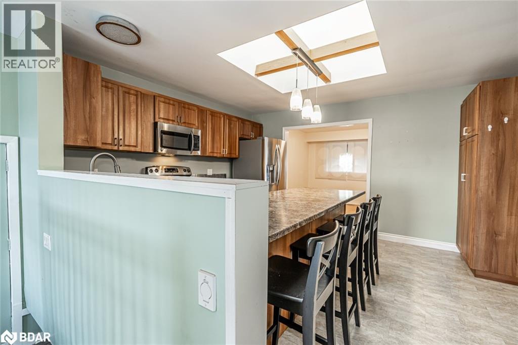 57 Poyntz Street Unit# Upper, Penetanguishene, Ontario  L9M 1N6 - Photo 3 - 40772851