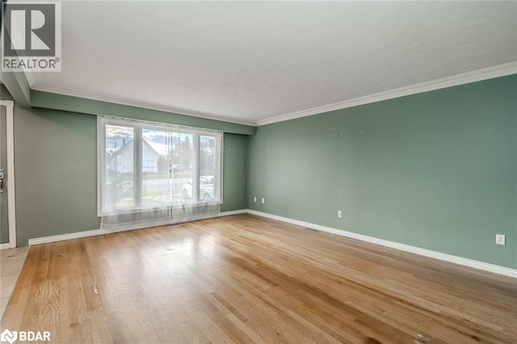 57 Poyntz Street Unit# Upper, Penetanguishene, Ontario  L9M 1N6 - Photo 7 - 40772851