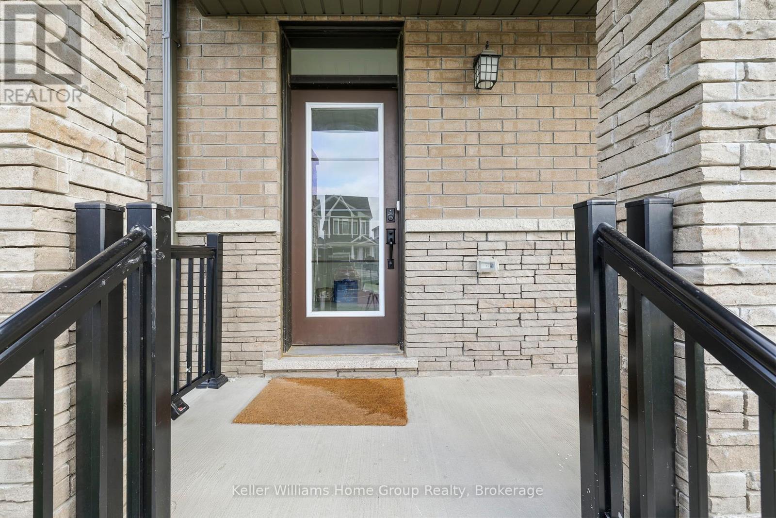 71 Concord Drive, Thorold, Ontario  L2V 0K8 - Photo 8 - X12374975
