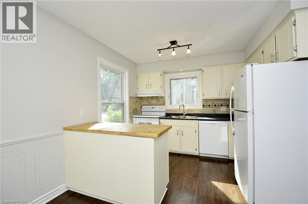 16 Hungerford Road, Cambridge, Ontario  N3C 2P5 - Photo 6 - 40773158