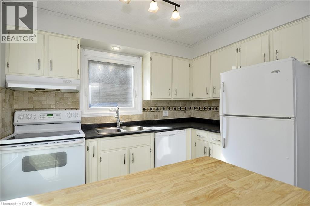 16 Hungerford Road, Cambridge, Ontario  N3C 2P5 - Photo 7 - 40773158