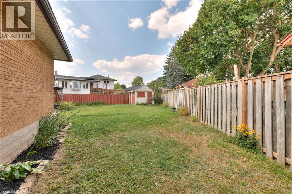 38 Fairlawn Road, Kitchener, Ontario  N2C 1X9 - Photo 46 - 40773132