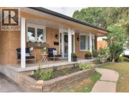 38 FAIRLAWN Road, Kitchener, Ontario