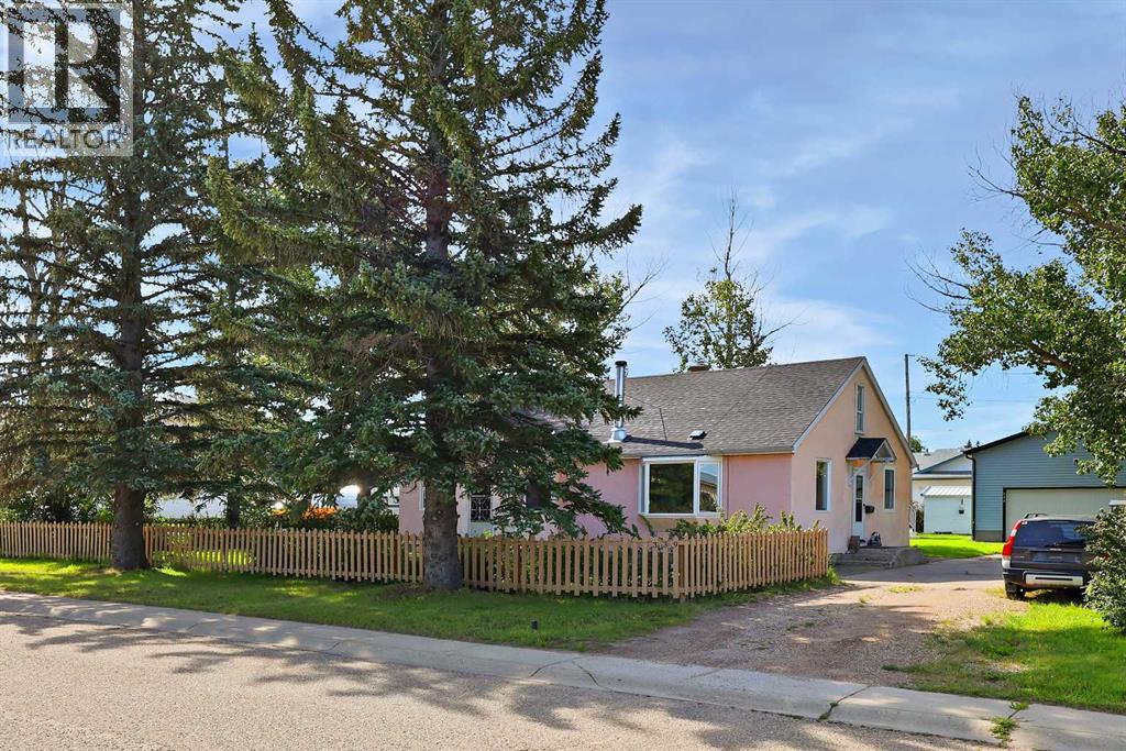 339 3 Street, Irricana, Alberta