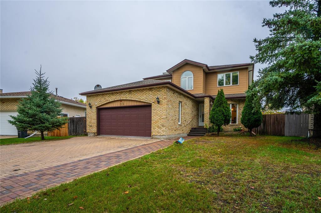 23 Oakhurst Crescent, Winnipeg, Manitoba  R2P 2L7 - Photo 0 - 202524870