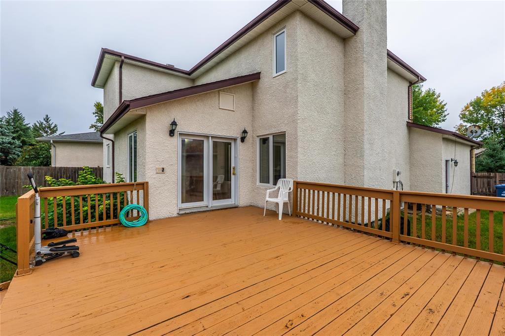 23 Oakhurst Crescent, Winnipeg, Manitoba  R2P 2L7 - Photo 33 - 202524870