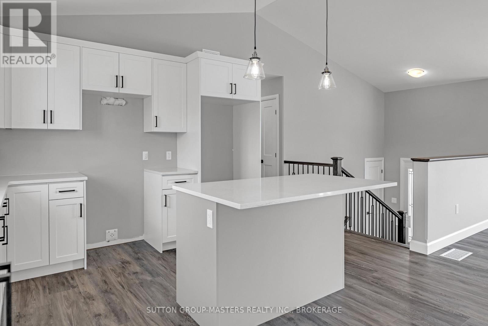 109 Bittersweet Road, Frontenac, Ontario  K0H 1W0 - Photo 21 - X12423542