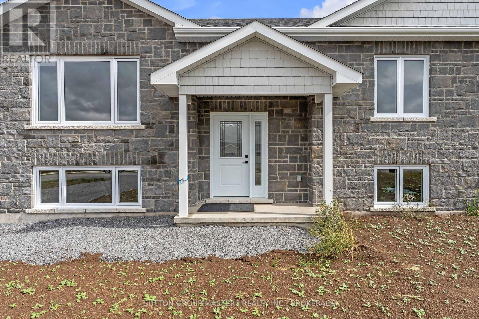 109 Bittersweet Road, Frontenac, Ontario  K0H 1W0 - Photo 39 - X12423542
