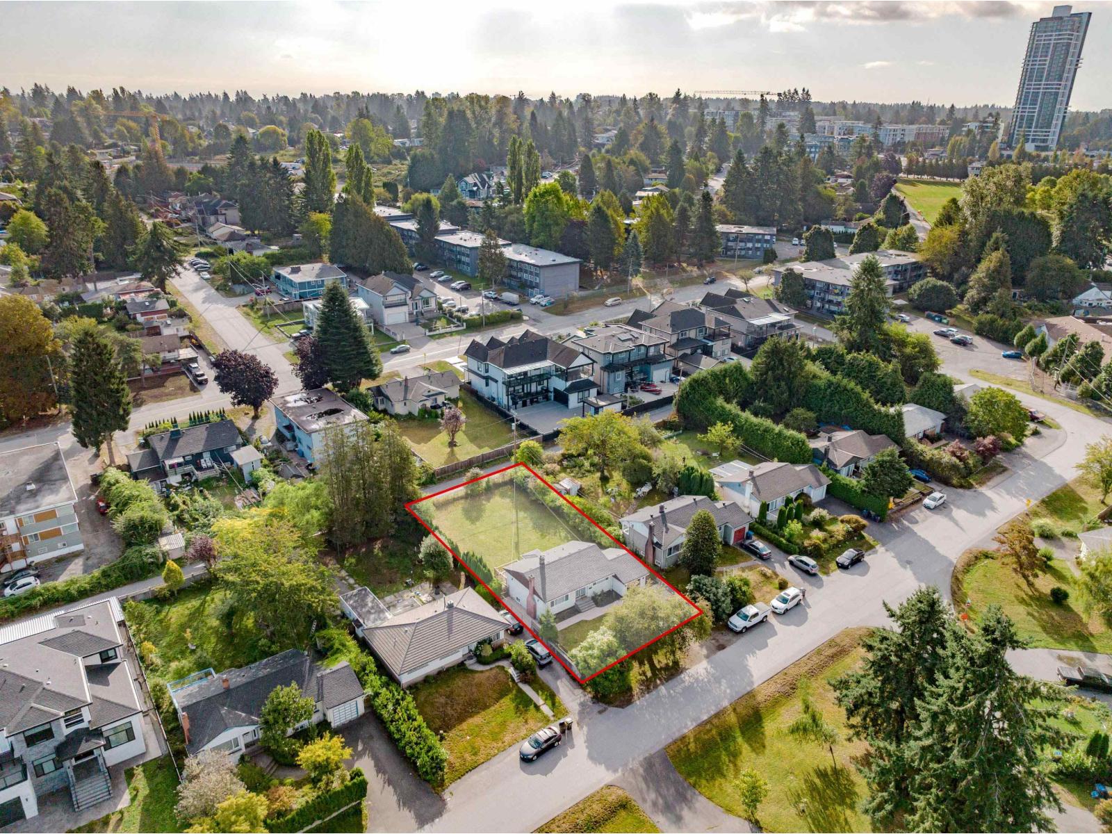 11056 135a Street, Surrey, British Columbia  V3R 3A4 - Photo 5 - R3051289