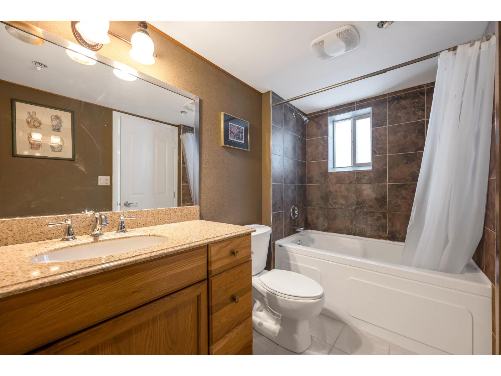 11056 135a Street, Surrey, British Columbia  V3R 3A4 - Photo 32 - R3051289