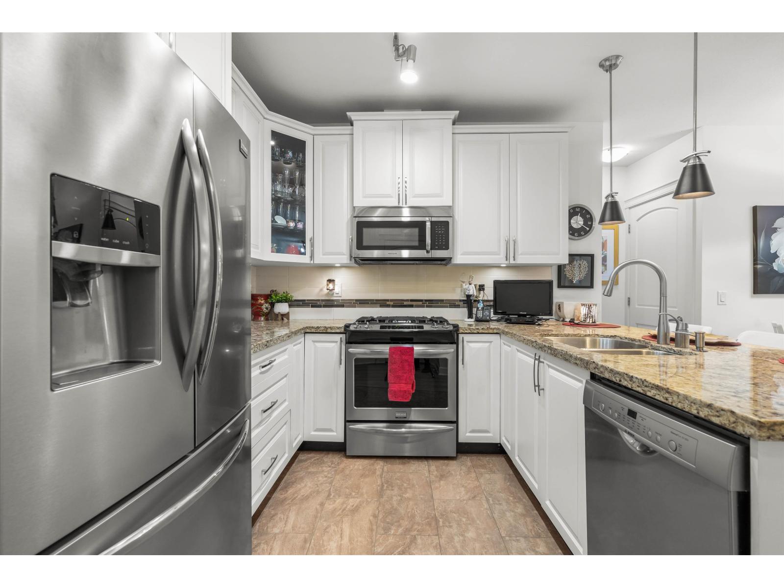 226 8067a 207 Street, Langley, British Columbia  V2Y 0P1 - Photo 6 - R3050019