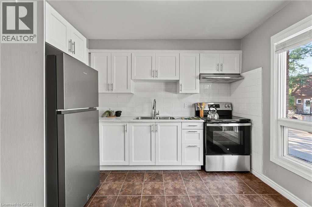 1301 Upper Gage Avenue Unit# 33, Hamilton, Ontario  L8W 1E5 - Photo 5 - 40765566