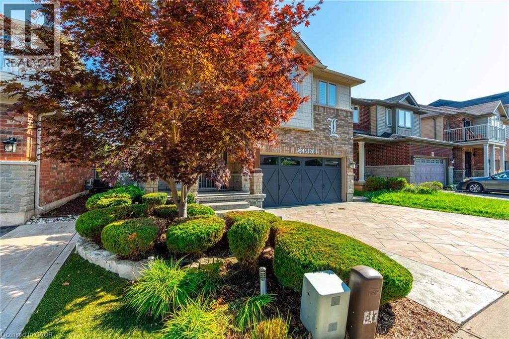 16 Sycamore Crescent, Grimsby, Ontario  L3M 5P7 - Photo 2 - 40772905